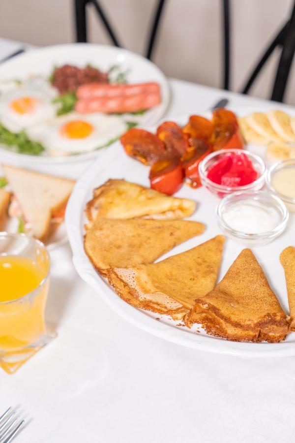 Azamat Hotel 아스타나 외부 사진