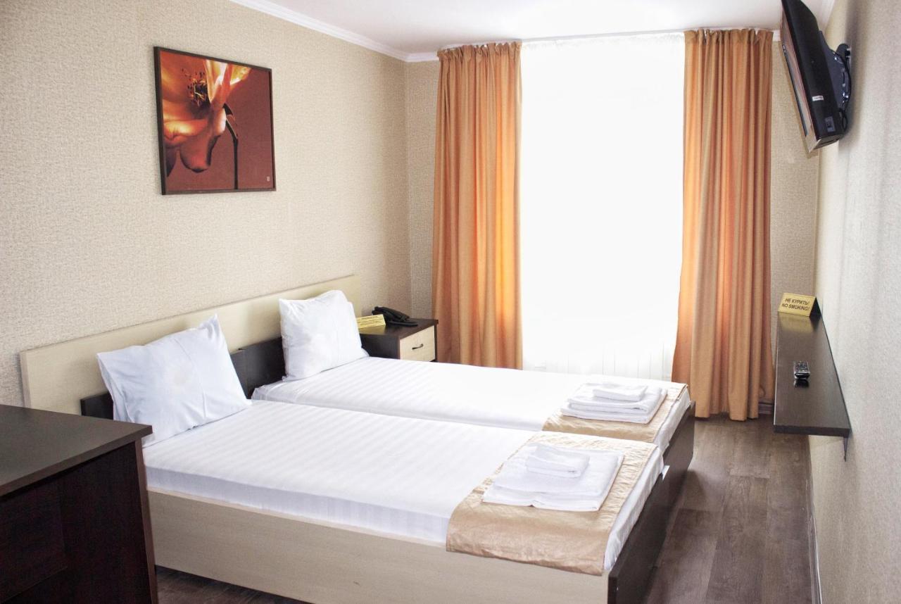 Azamat Hotel 아스타나 외부 사진